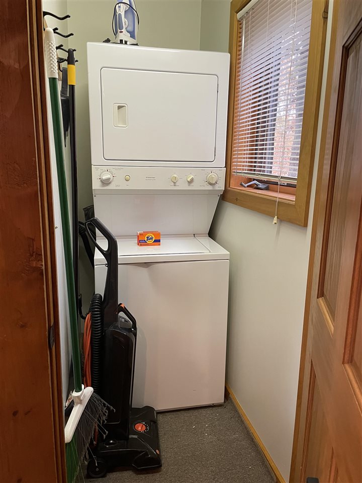 1075 Cabin Drive Unit: Unit #818 "D" / Door #818