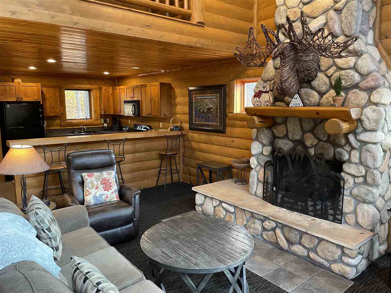 1075 Cabin Drive Unit: Unit #818 "D" / Door #818