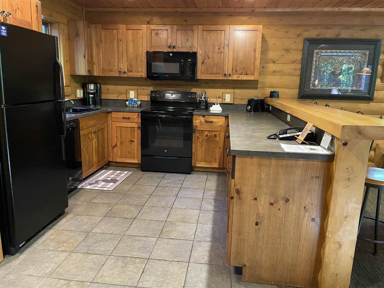 650 Beech Drive Unit: Unit #811 "C" / Door #811