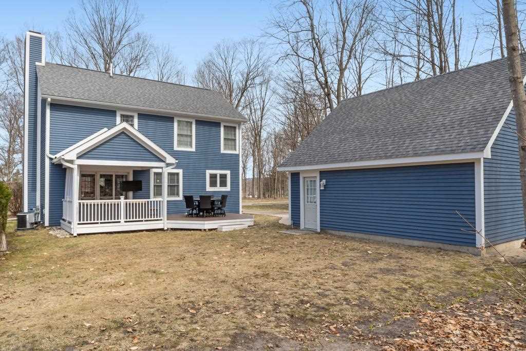 627 Forest Park Lane