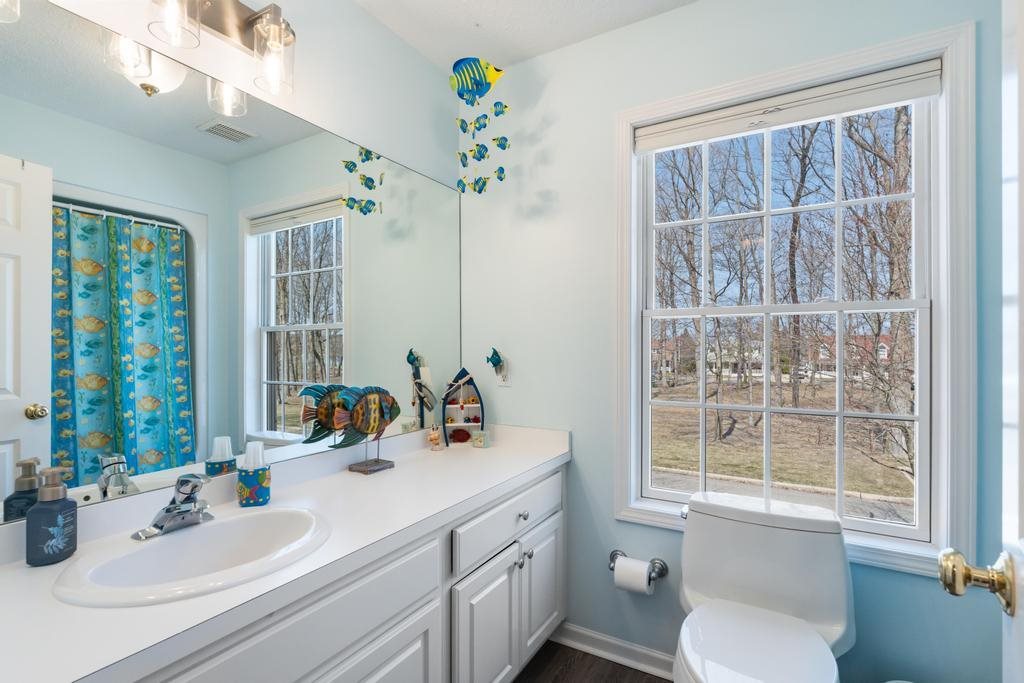 627 Forest Park Lane