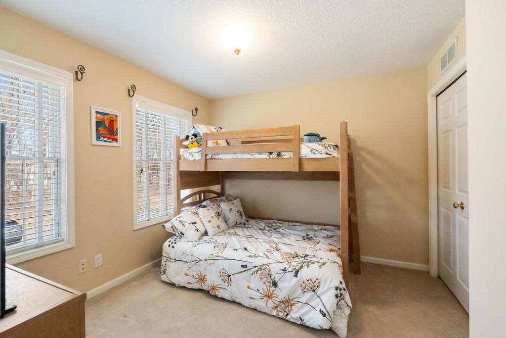 627 Forest Park Lane