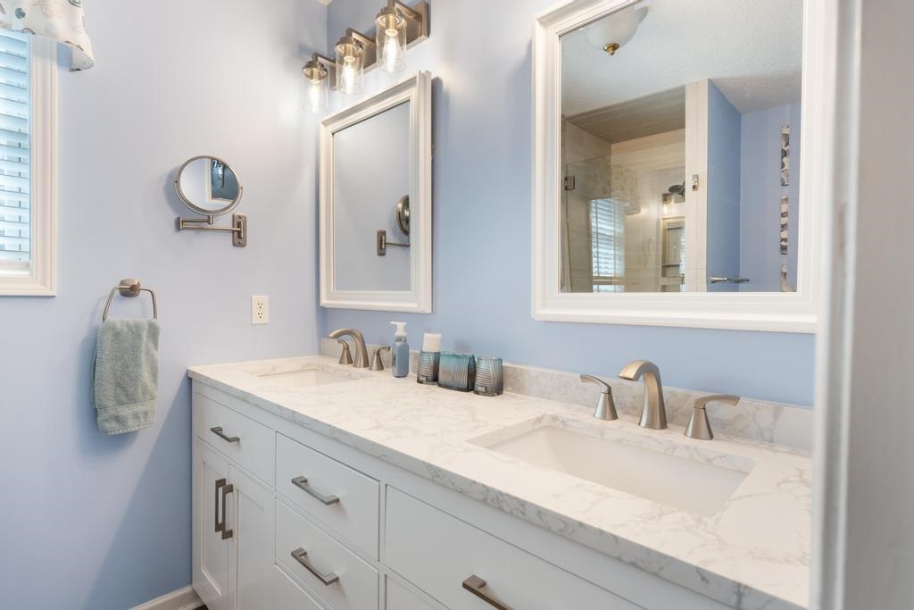 627 Forest Park Lane