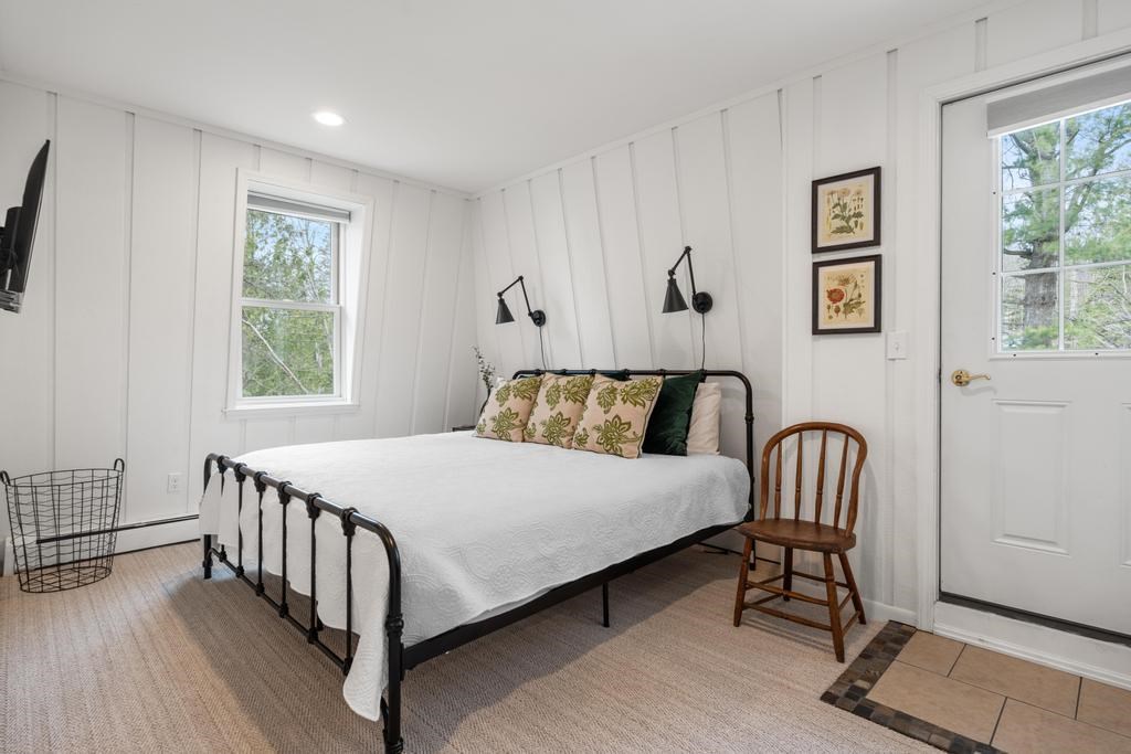 2027 North Shore Drive