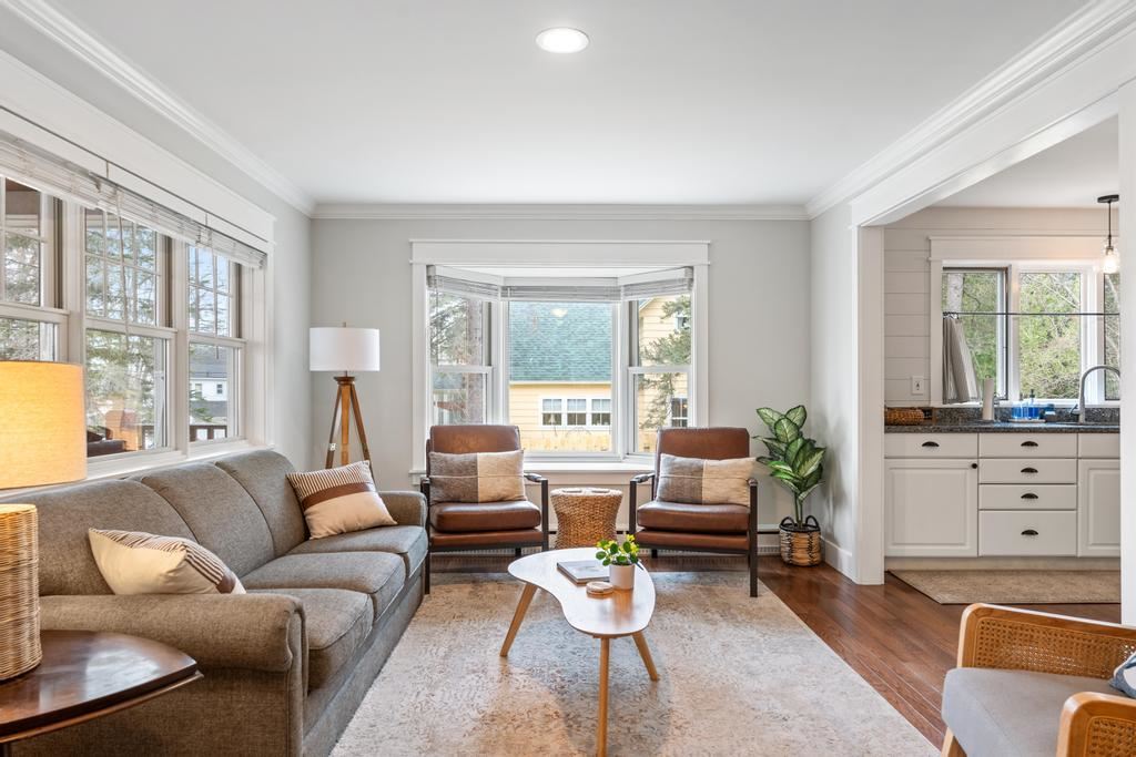 2027 North Shore Drive