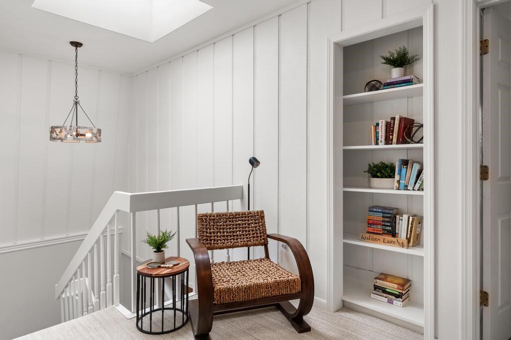 2027 North Shore Drive