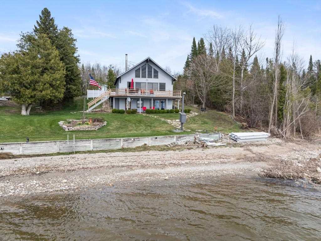 1397 Mountain Road