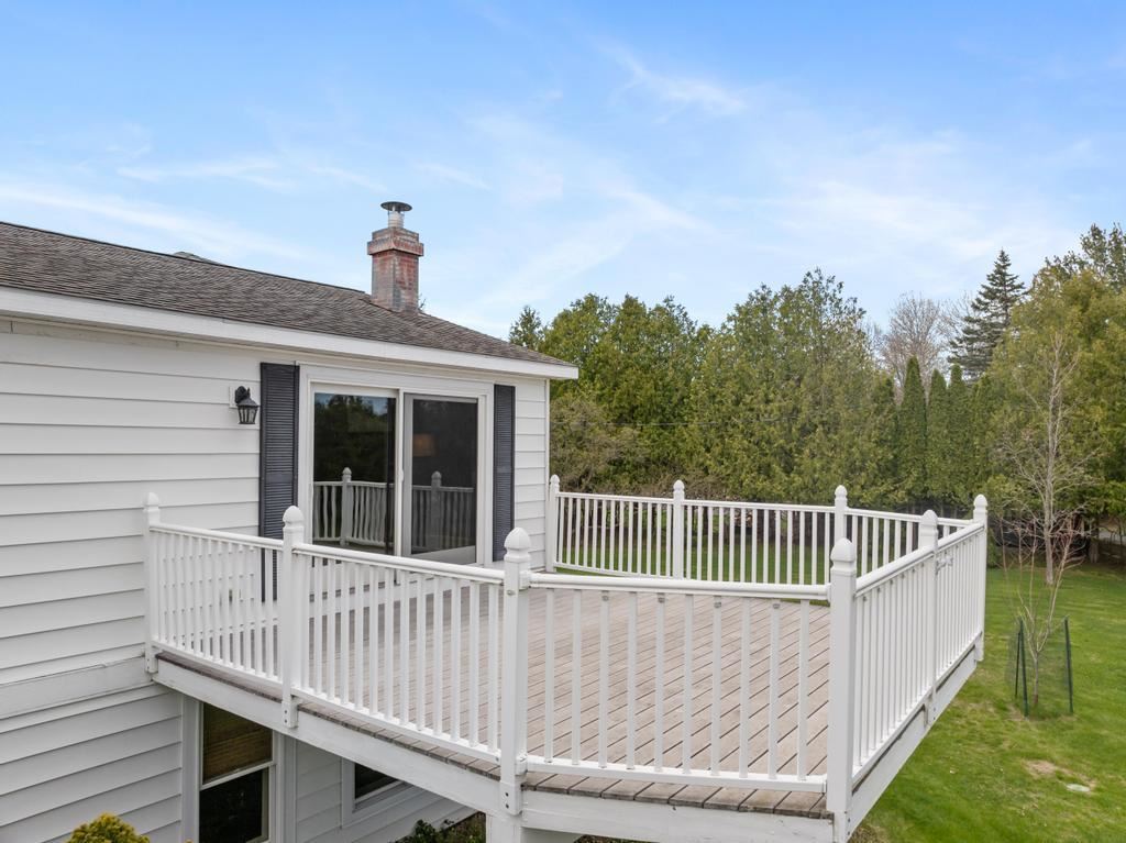 4922 Poplar Lane