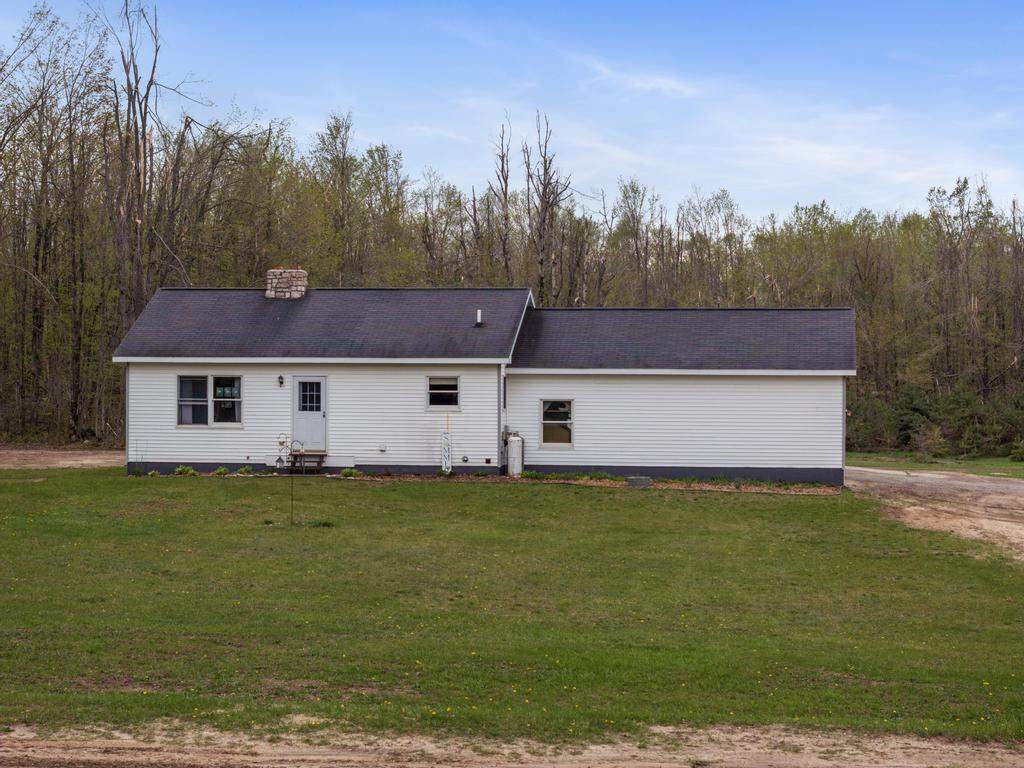 8900 Lewis Road