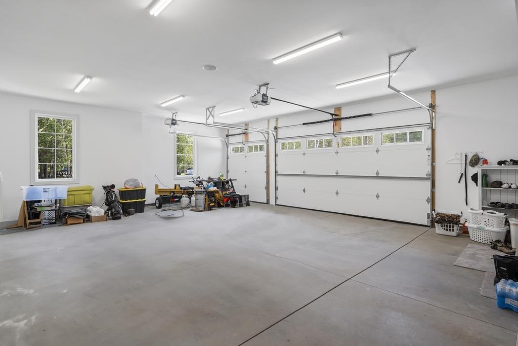 4435 Lake Shore Drive