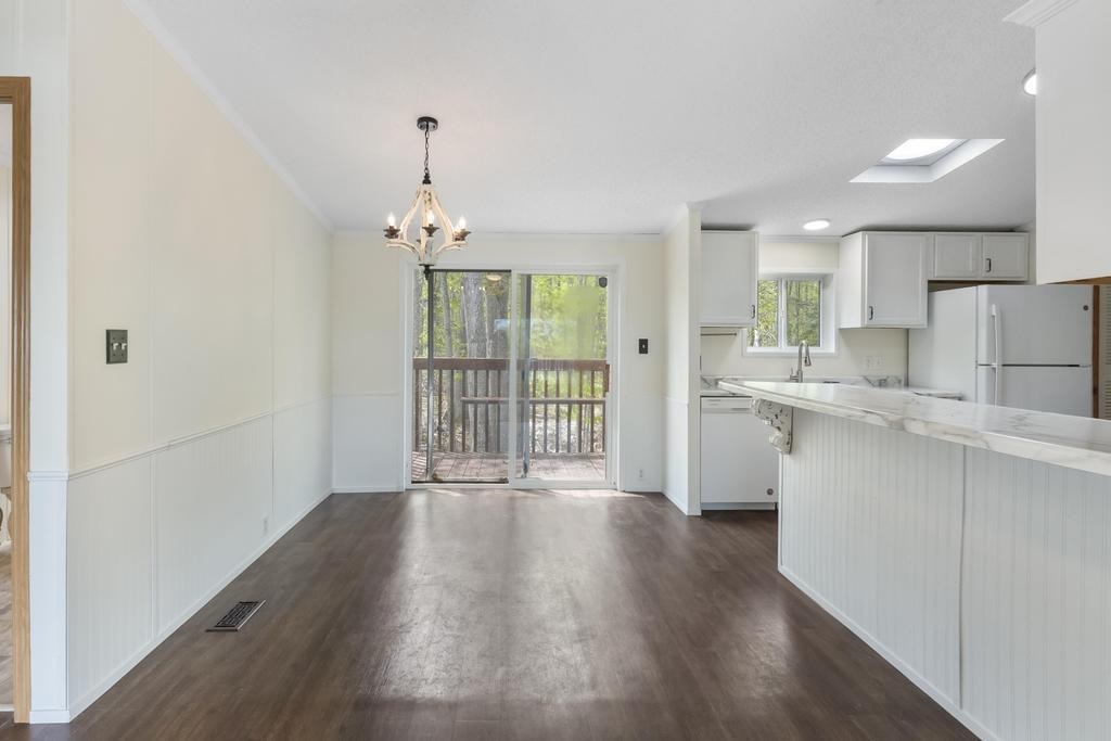 7245-83 Upper Kelsey Drive