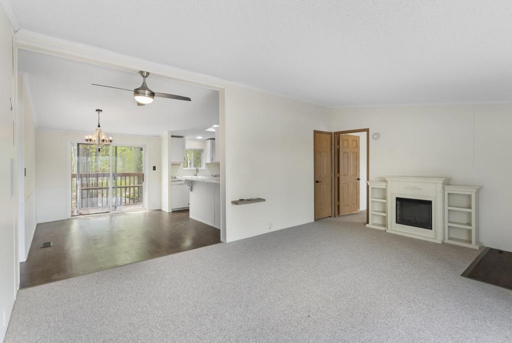 7245-83 Upper Kelsey Drive