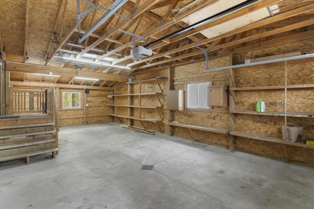 7245-83 Upper Kelsey Drive