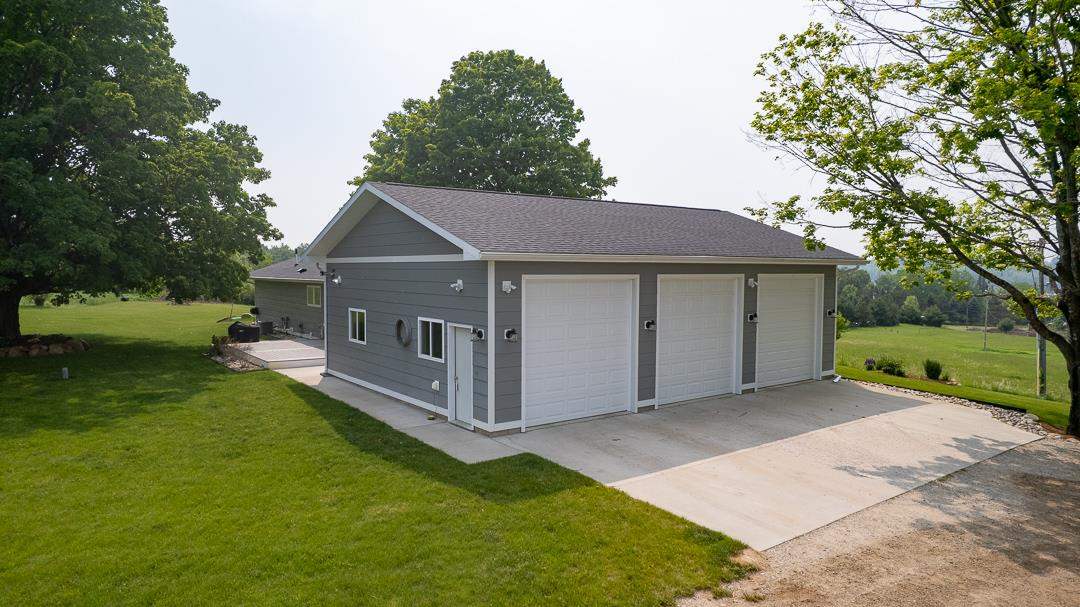 8512 Dutchman Bay Road