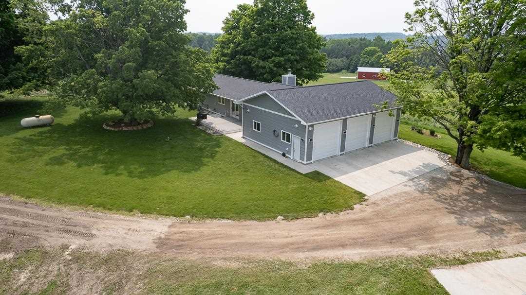 8512 Dutchman Bay Road