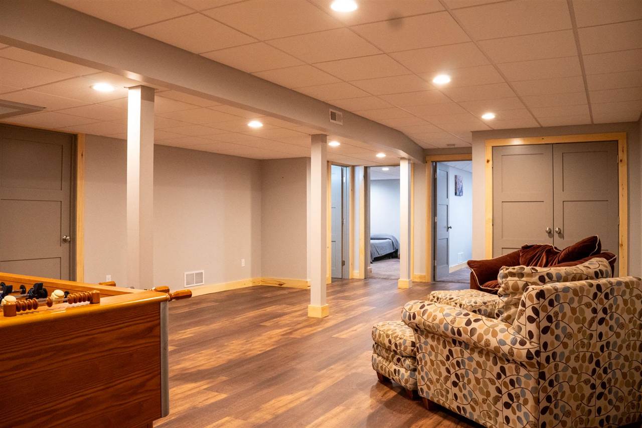 8512 Dutchman Bay Road