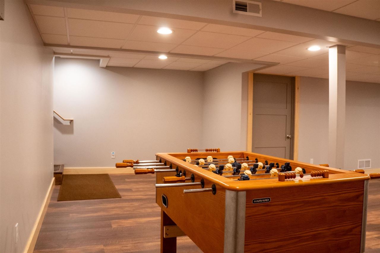 8512 Dutchman Bay Road