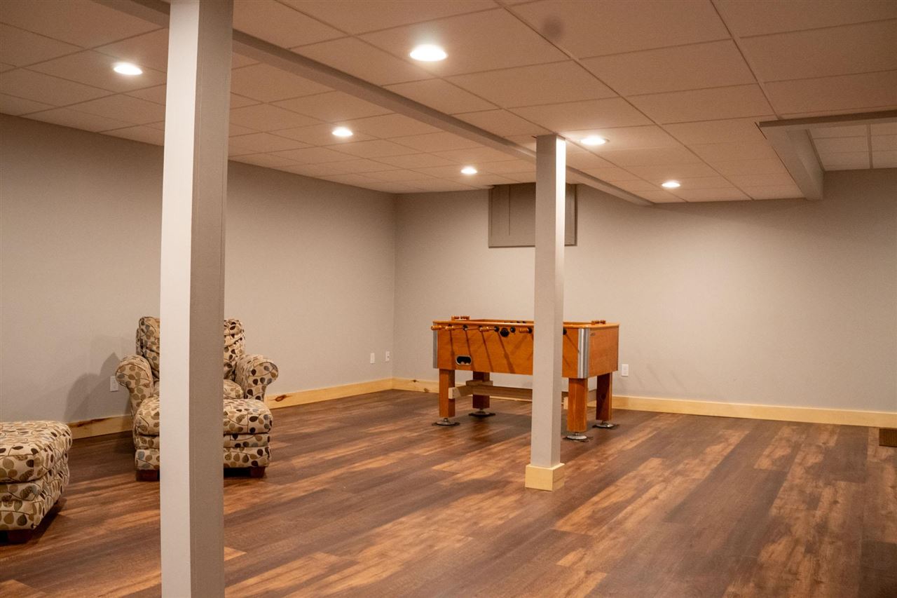 8512 Dutchman Bay Road