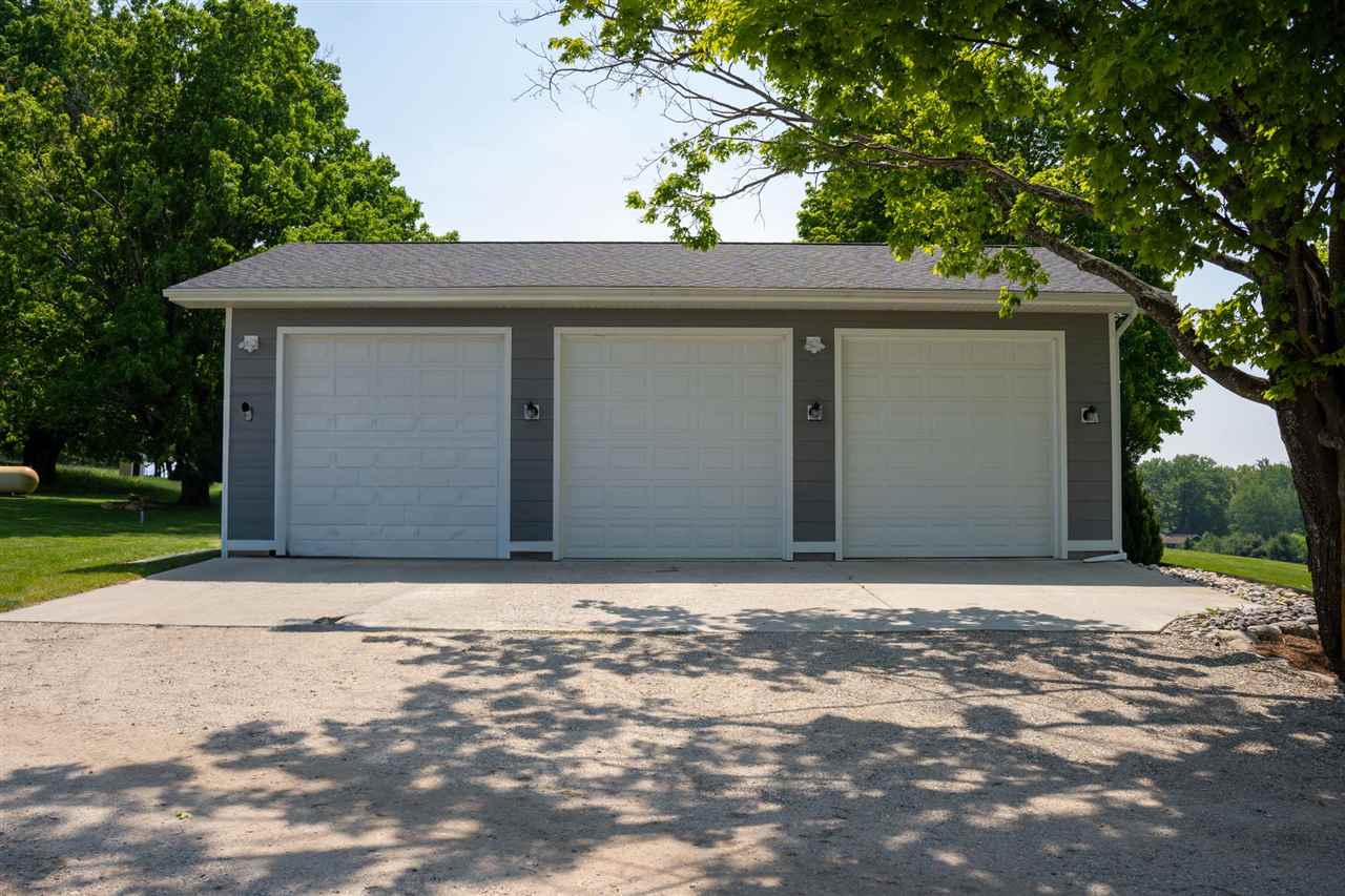 8512 Dutchman Bay Road