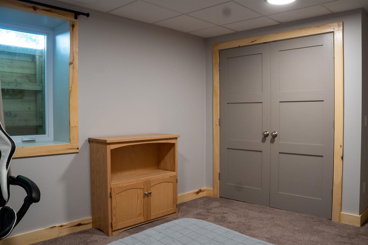 8512 Dutchman Bay Road