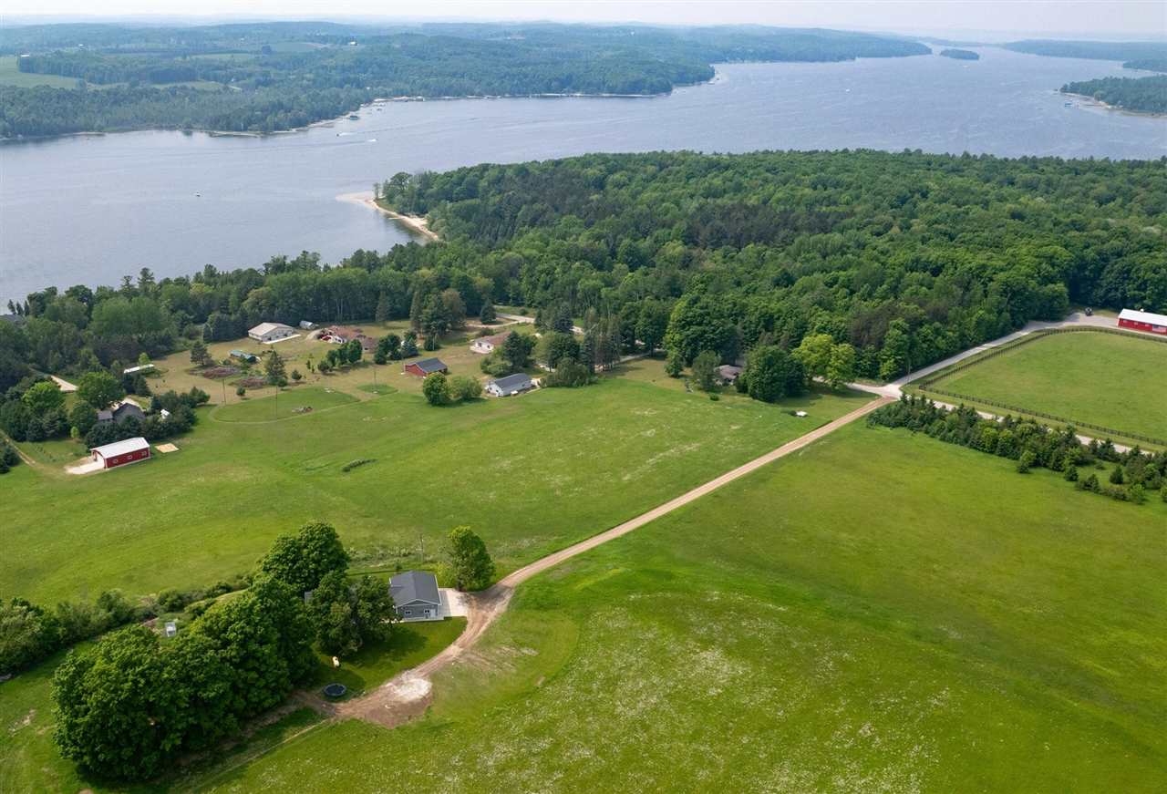 8512 Dutchman Bay Road