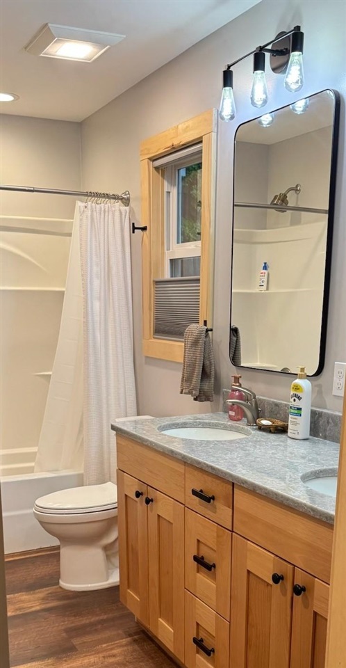 8512 Dutchman Bay Road