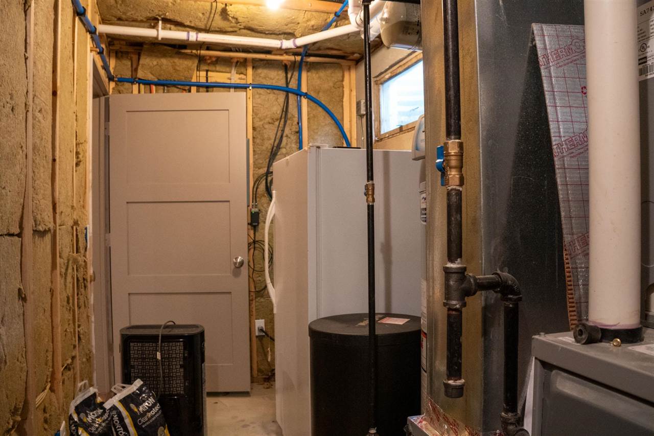 8512 Dutchman Bay Road