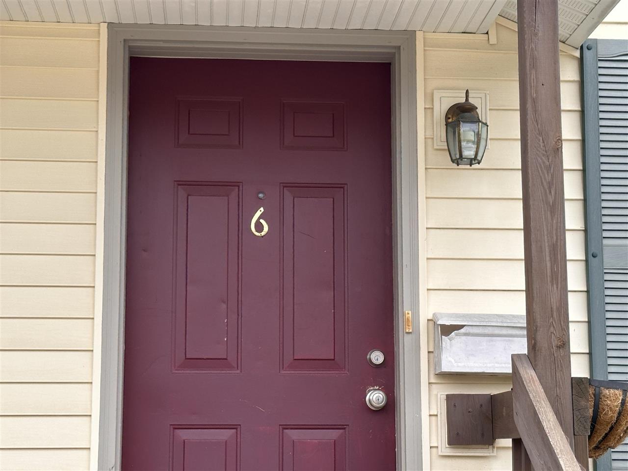 673 Pine Pointe Drive Unit: 6