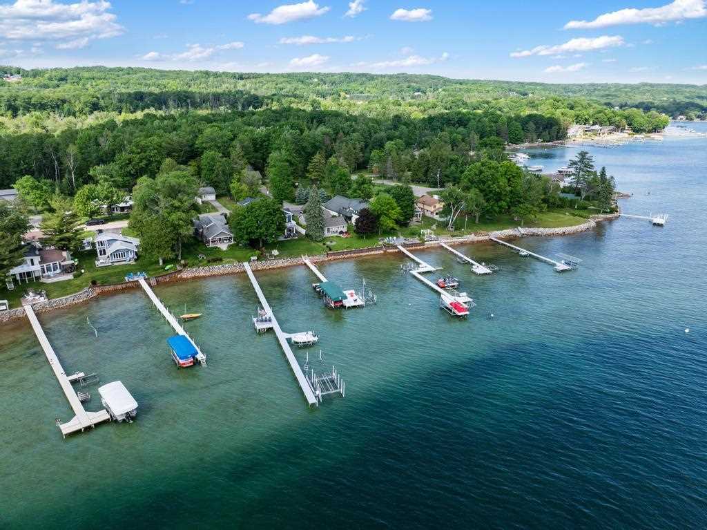 3106 Glenwood Beach Drive