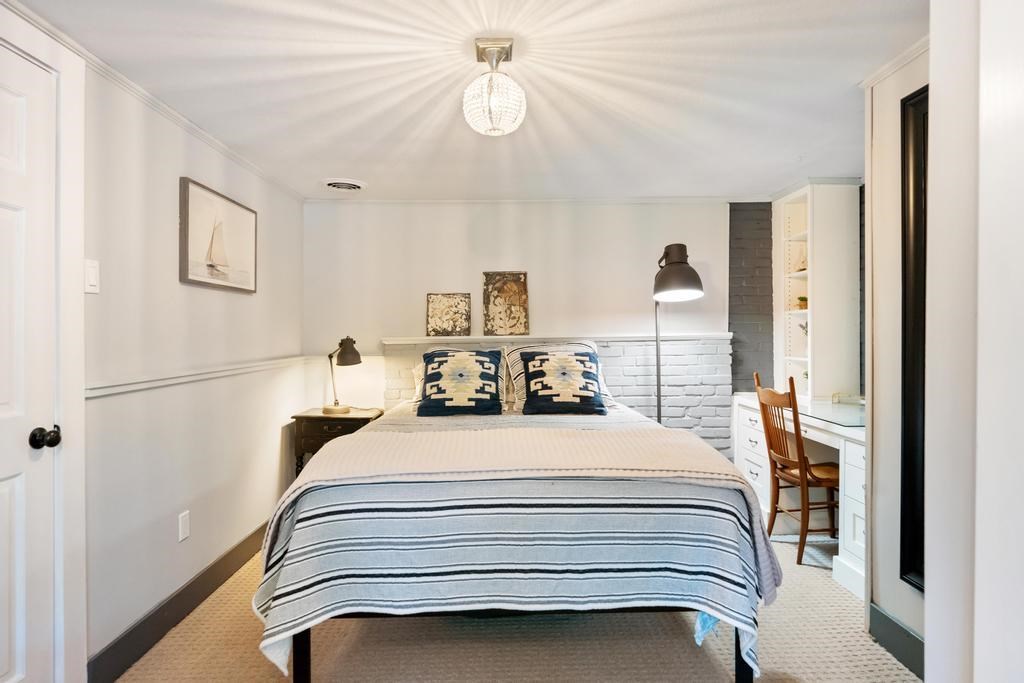 3106 Glenwood Beach Drive