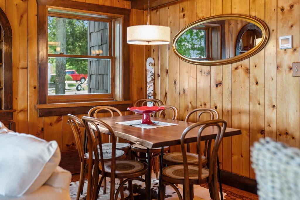 3106 Glenwood Beach Drive