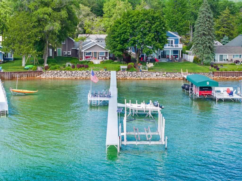 3106 Glenwood Beach Drive