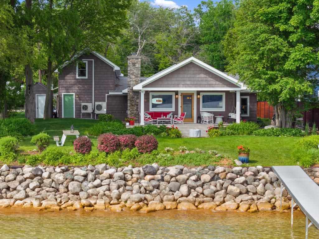 3106 Glenwood Beach Drive