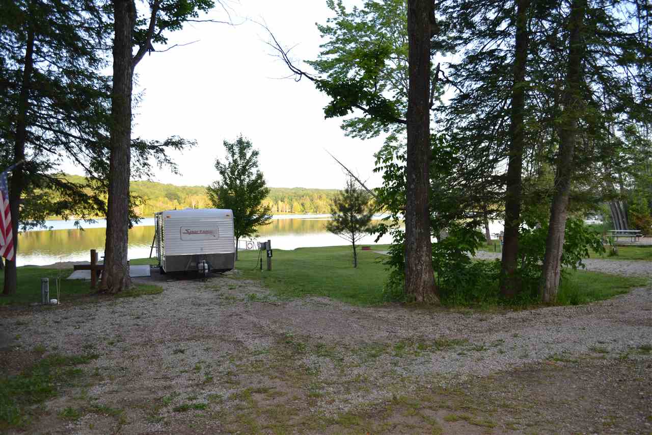 5016 Six Mile Lake Road Road