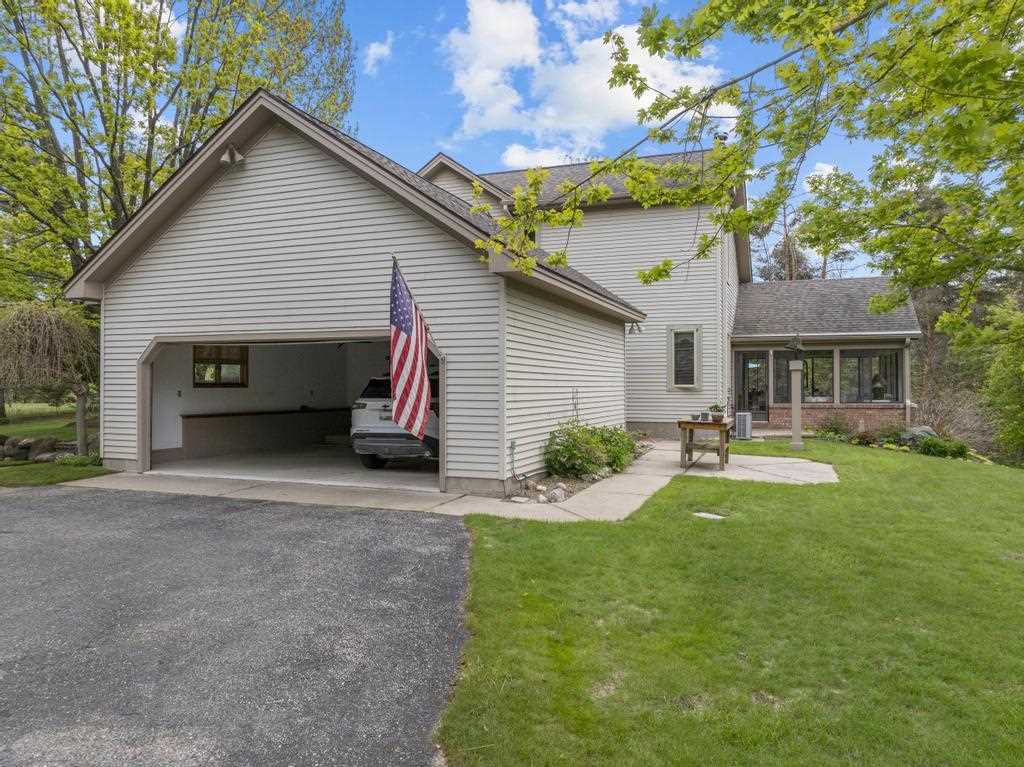 2397 Wildwood Harbor Road