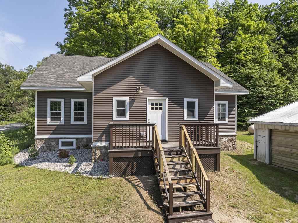 2217 6 Mile Lake Road