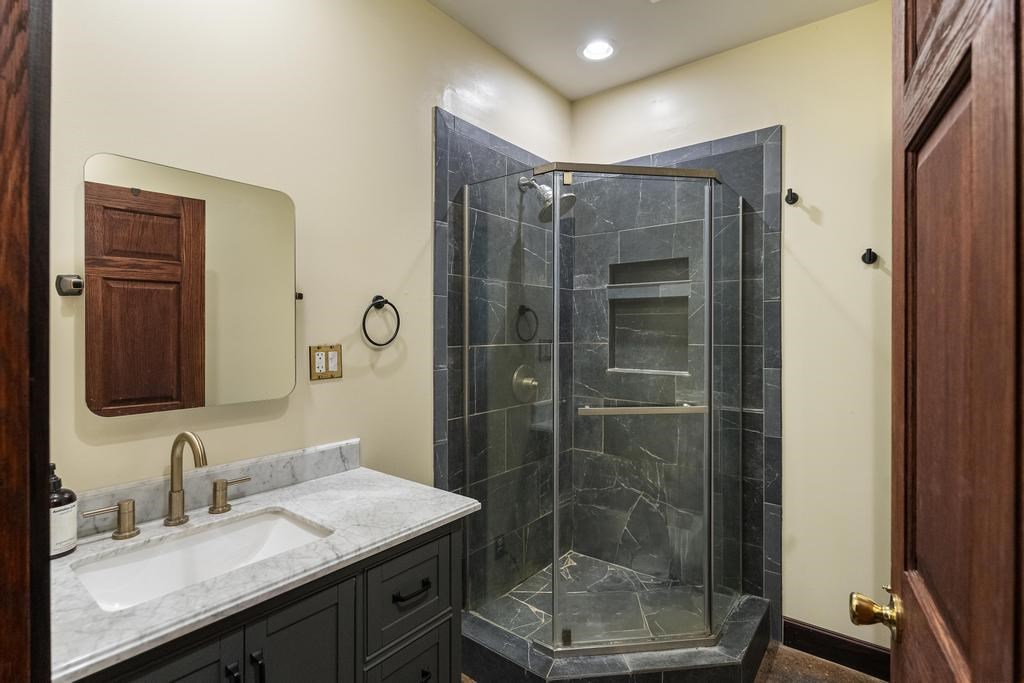 2217 6 Mile Lake Road