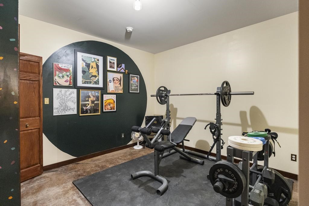 2217 6 Mile Lake Road