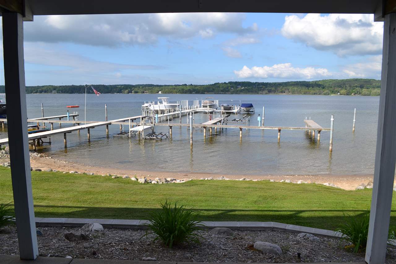 502 Lake Street N Unit: 6