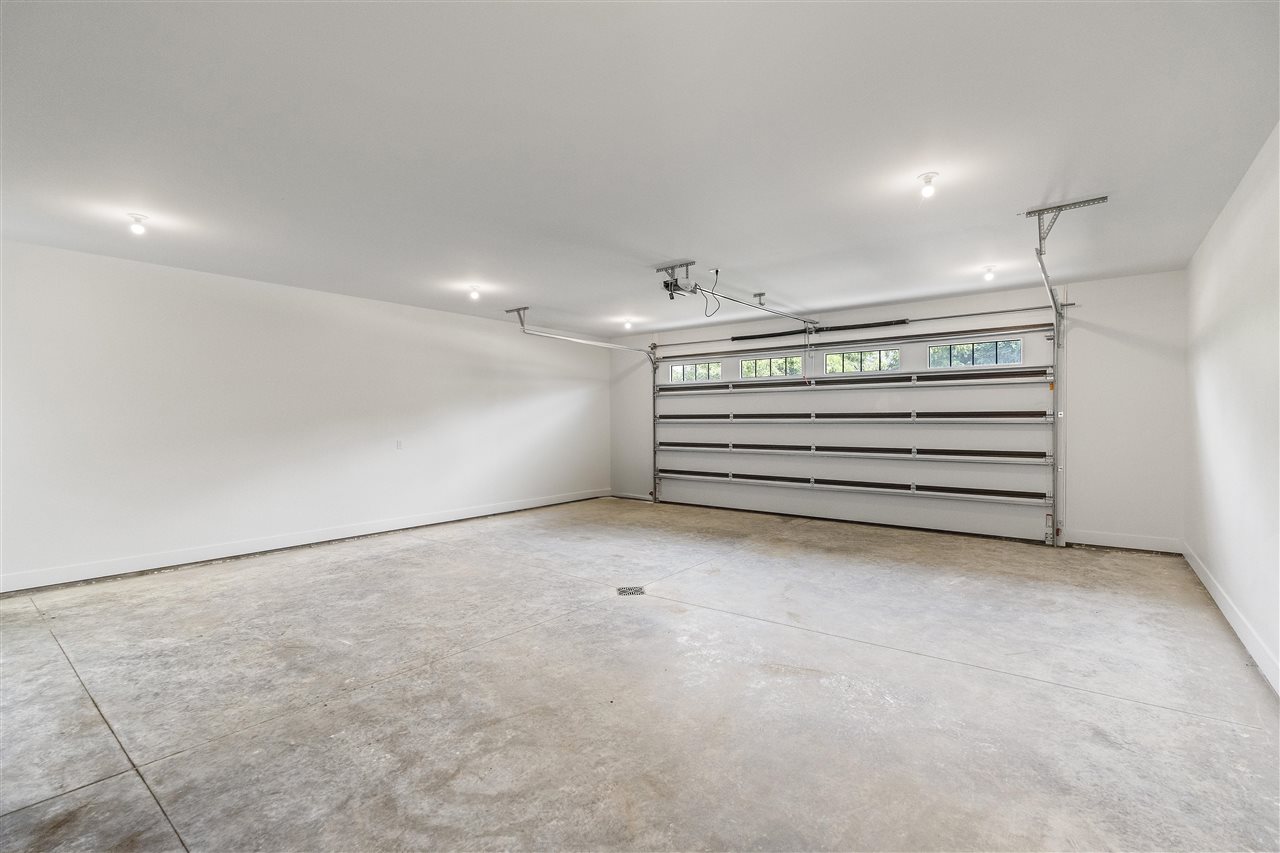 202 W Carpenter