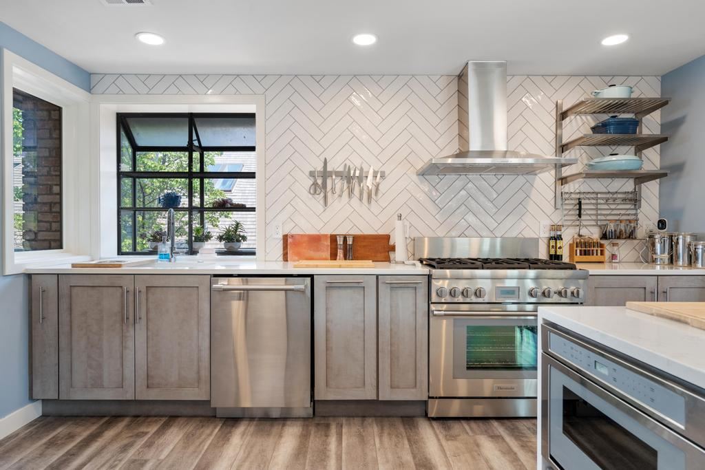 111B Belvedere Avenue