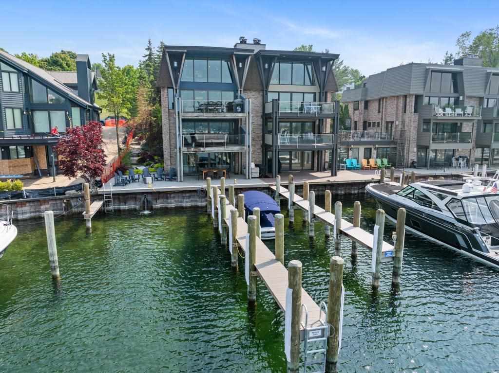 111B Belvedere Avenue