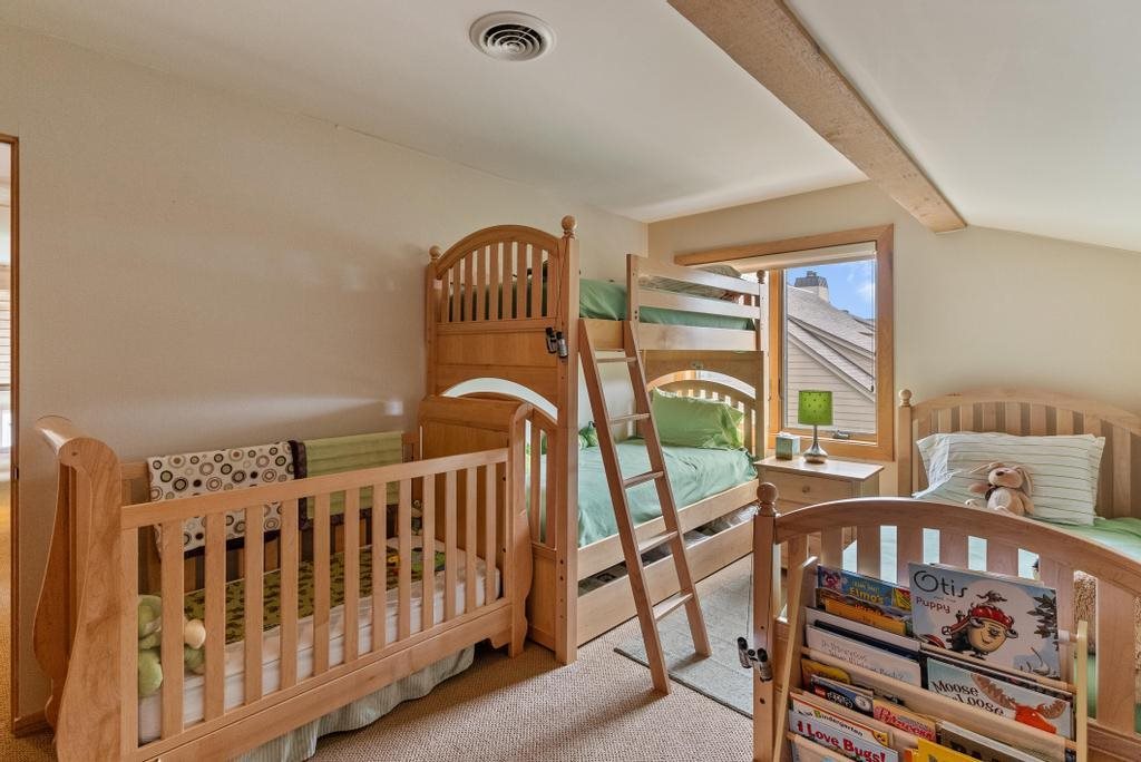 500 Front Street Unit: 22
