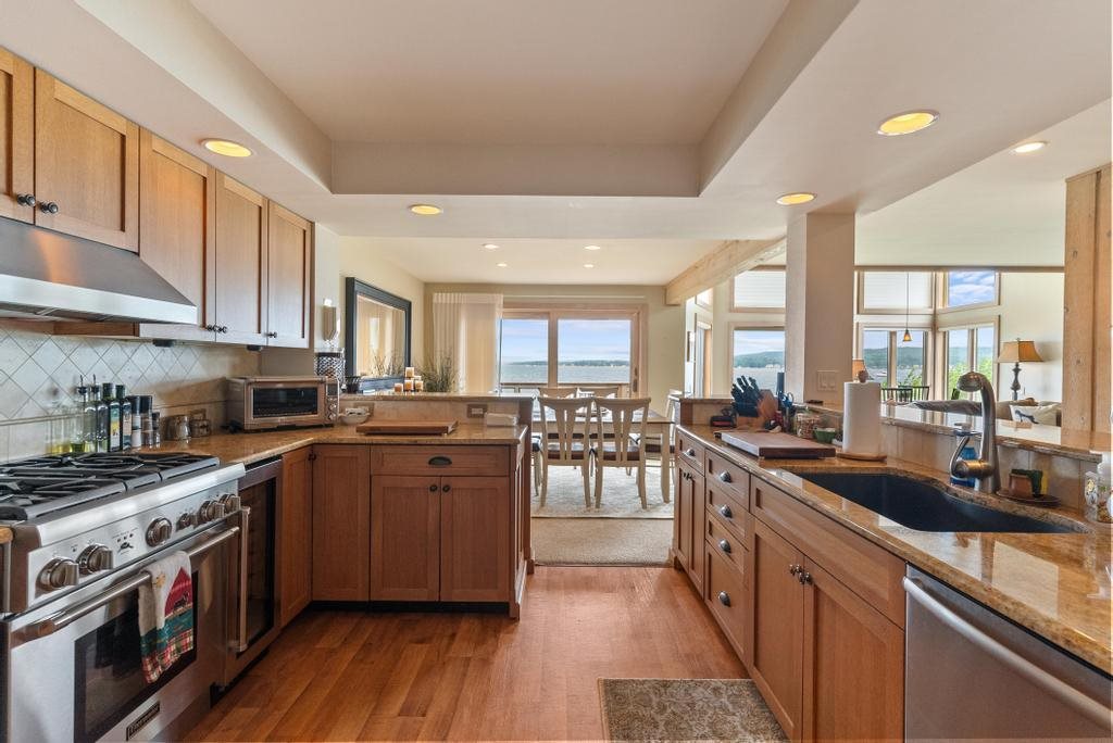 500 Front Street Unit: 22