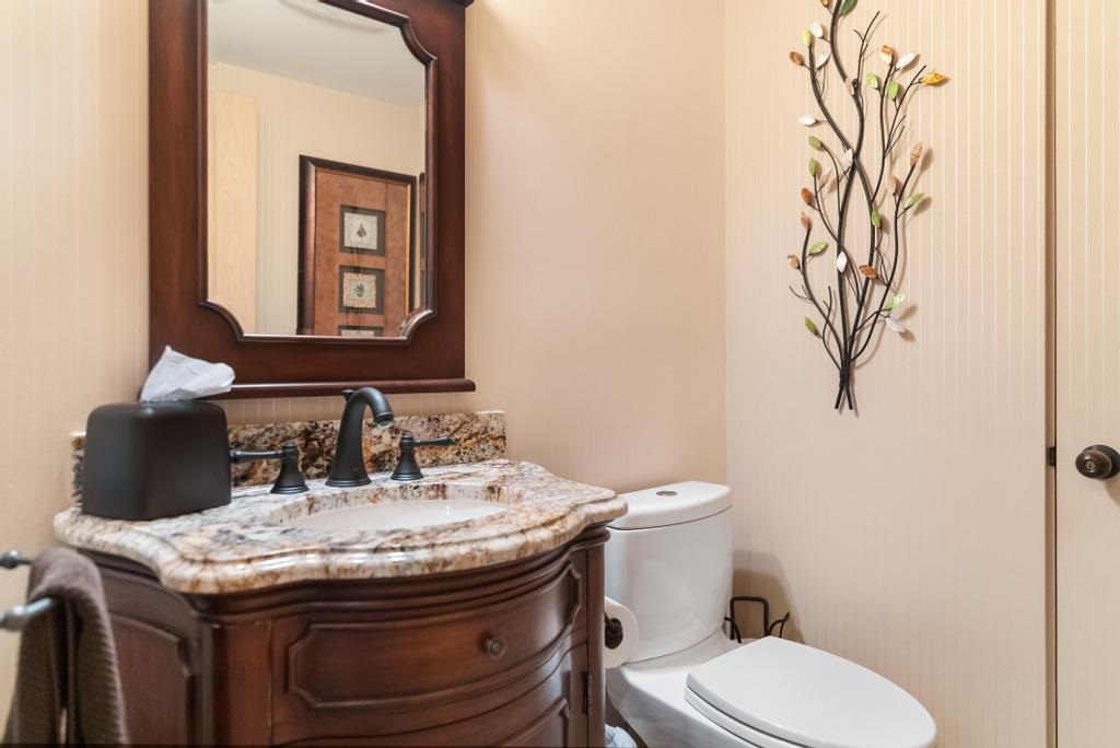 500 Front Street Unit: 22