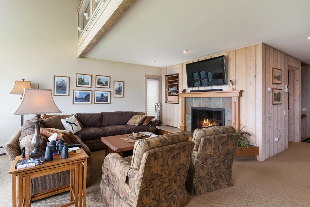 500 Front Street Unit: 22
