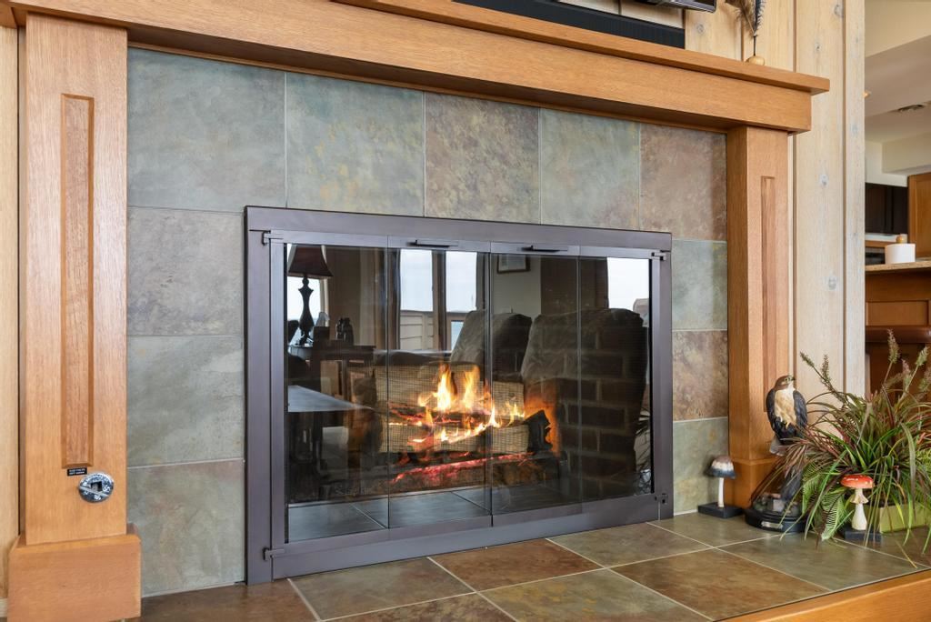 500 Front Street Unit: 22
