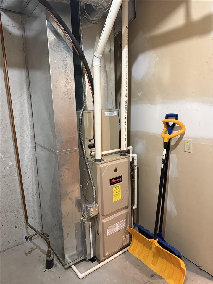 1151 Cabin Drive Unit: Unit #825 "B" / Door #825