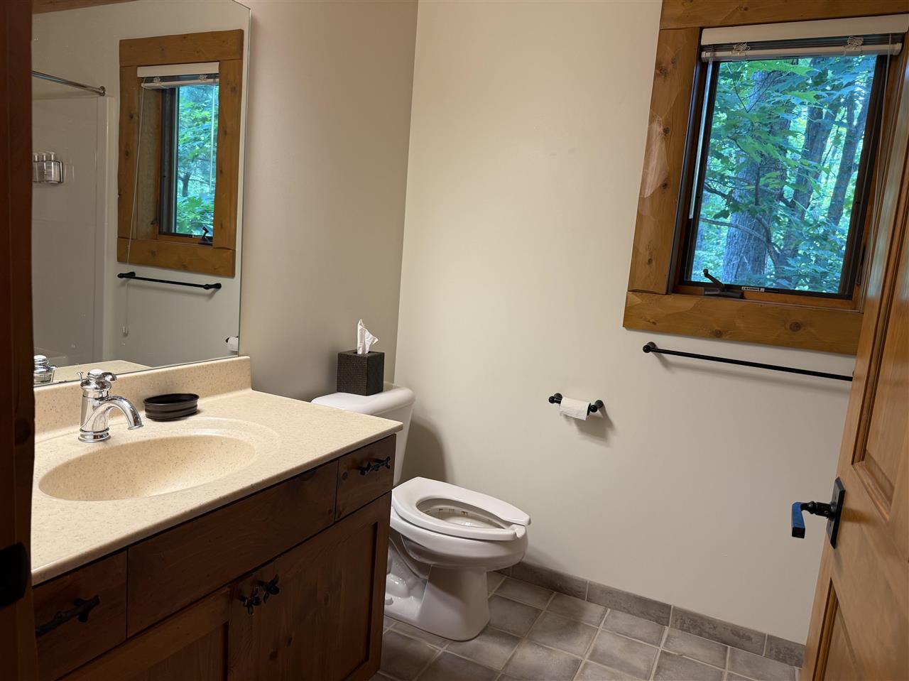 1151 Cabin Drive Unit: Unit #825 "B" / Door #825