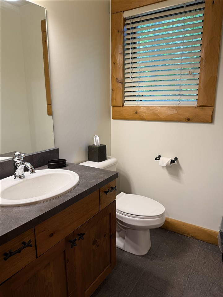 1151 Cabin Drive Unit: Unit #825 "B" / Door #825